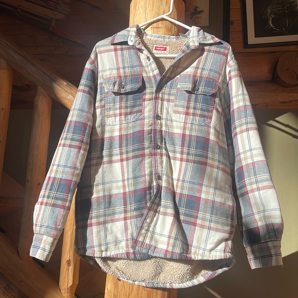 Wrangler men's medium Sherpa lined flannel